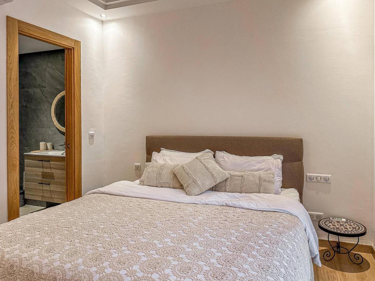 Cosy, Bright Apartment, Residence Pool And Garden *